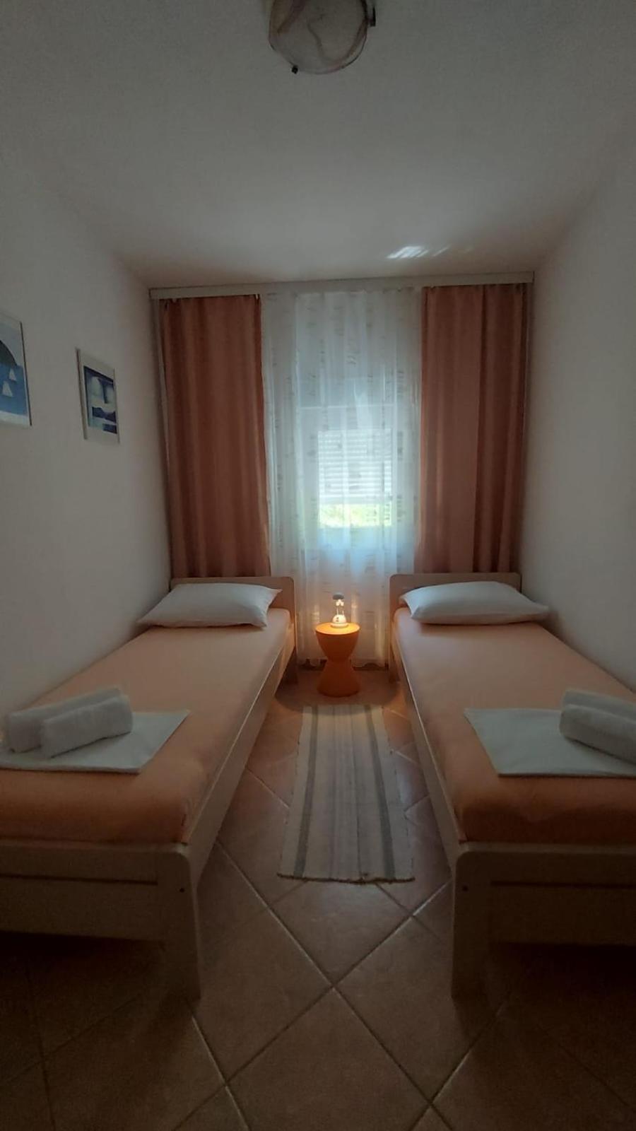 Apartmani Presecki Pag Town Eksteriør bilde